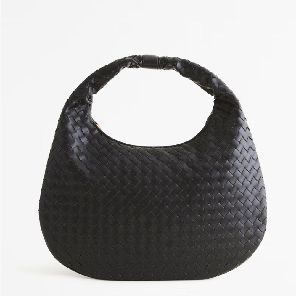 NWT Abercrombie and Fitch Women’s Everyday Shoulder Bag Woven Black